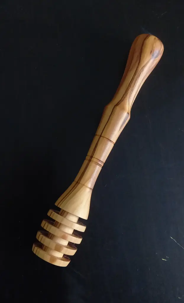 Cuillère à miel olivier      D15