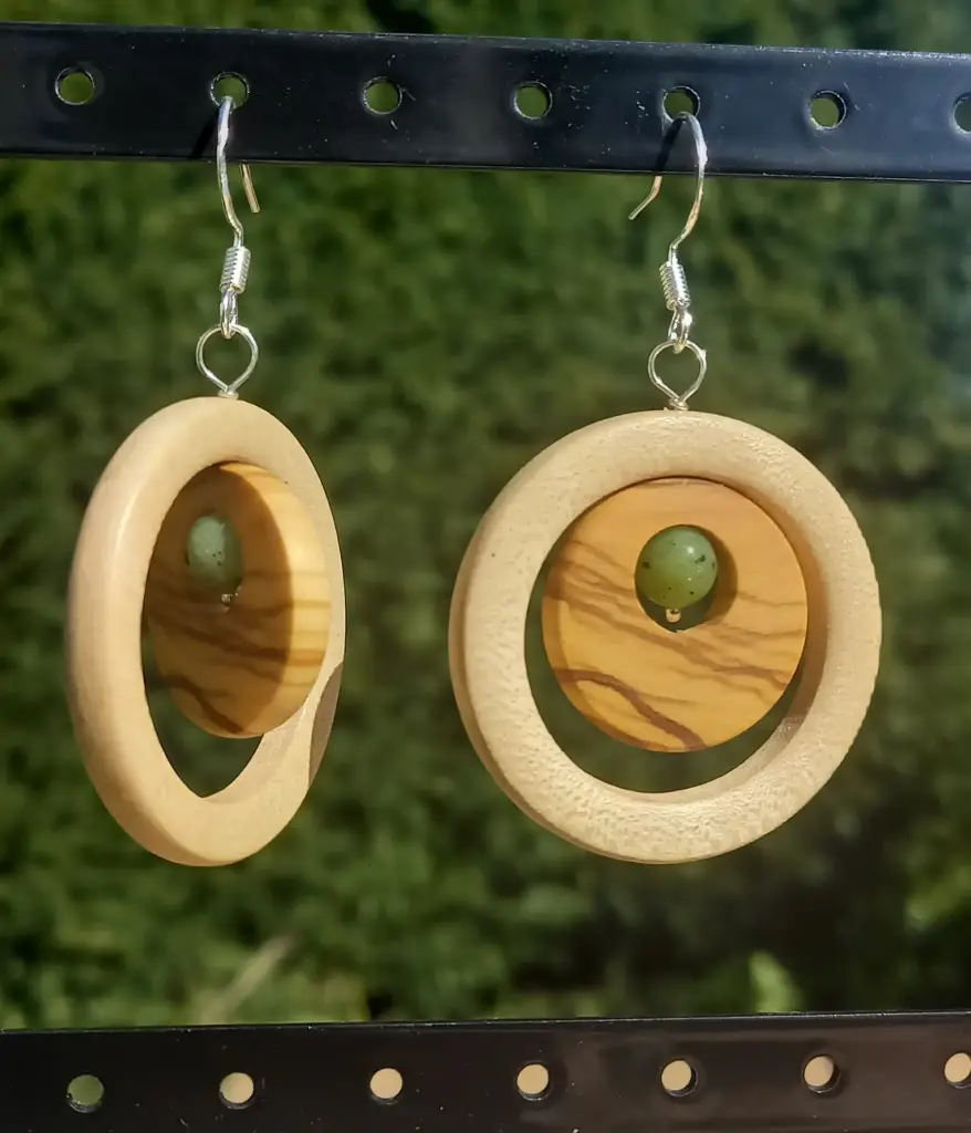 Anneaux Erable Sycomore/créoles Olivier et pierres de Jade Néphrite N6 