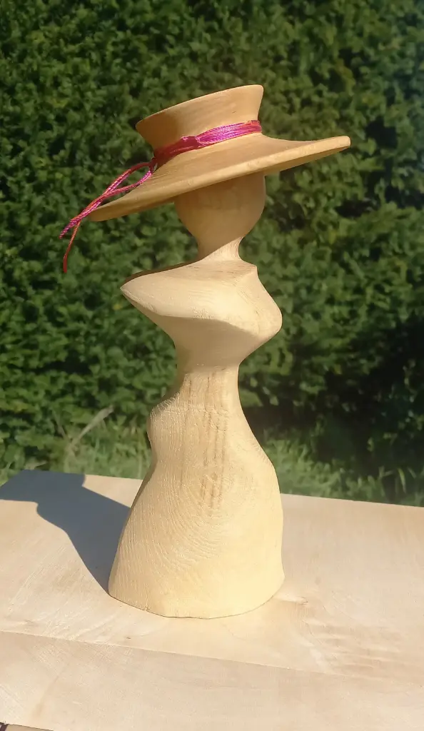 Dame au chapeau Frêne/frêne huilé  