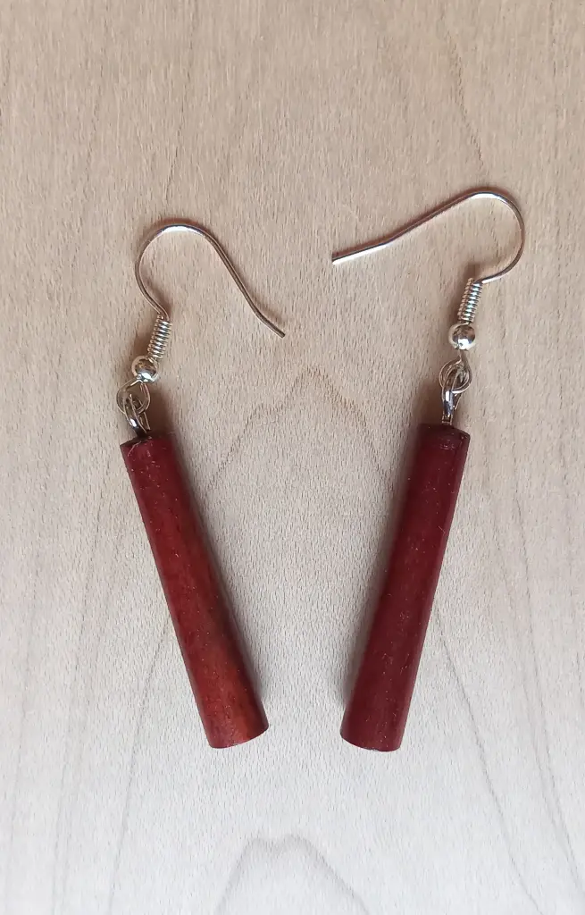 Bâtonnets bois rouge    C2