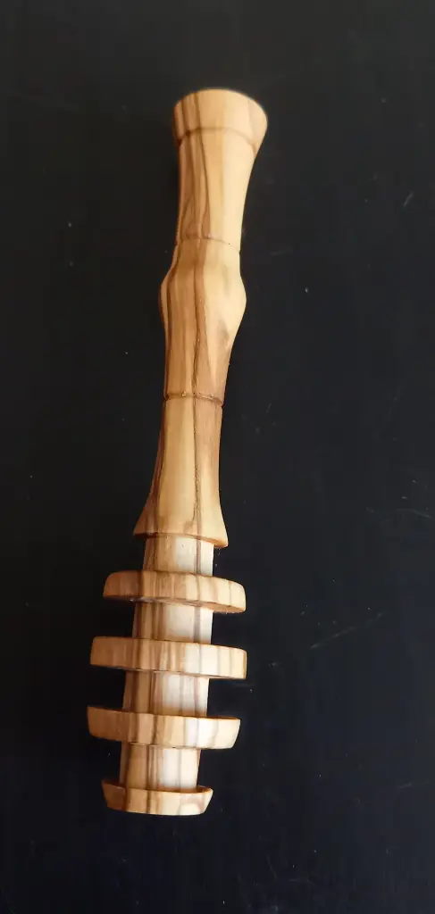 Cuillère à miel olivier    D11